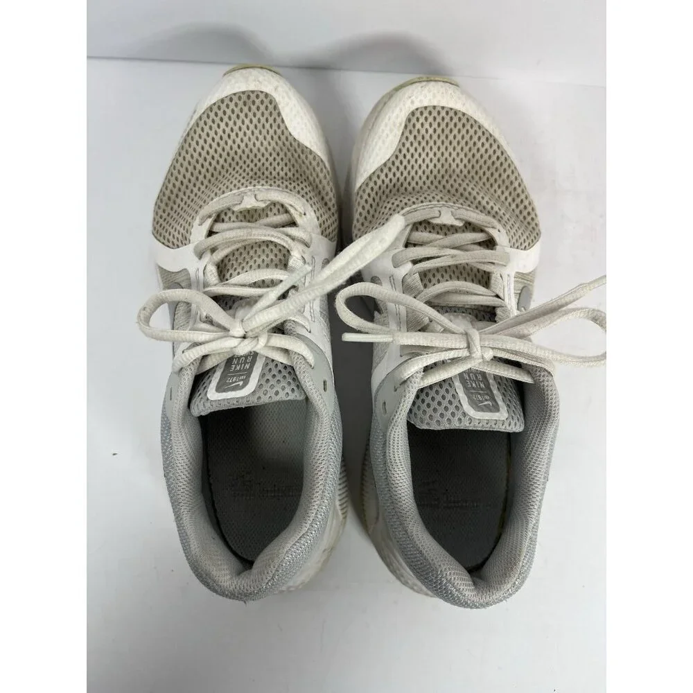 Nike Womens Run Swift 2 Running Womens 9 White Metallic Silver Shoe - Picture 3 of 6